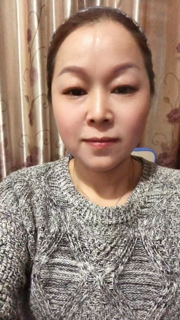 阿姨资料照片