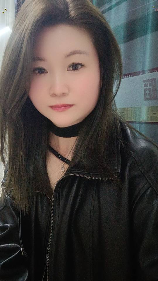阿姨资料照片