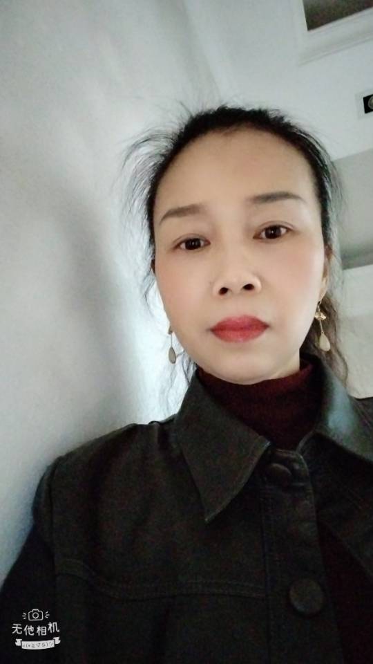 阿姨资料照片