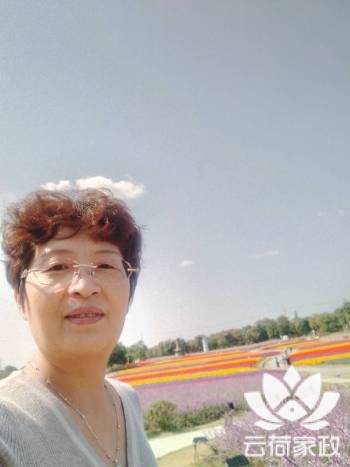 阿姨照片
