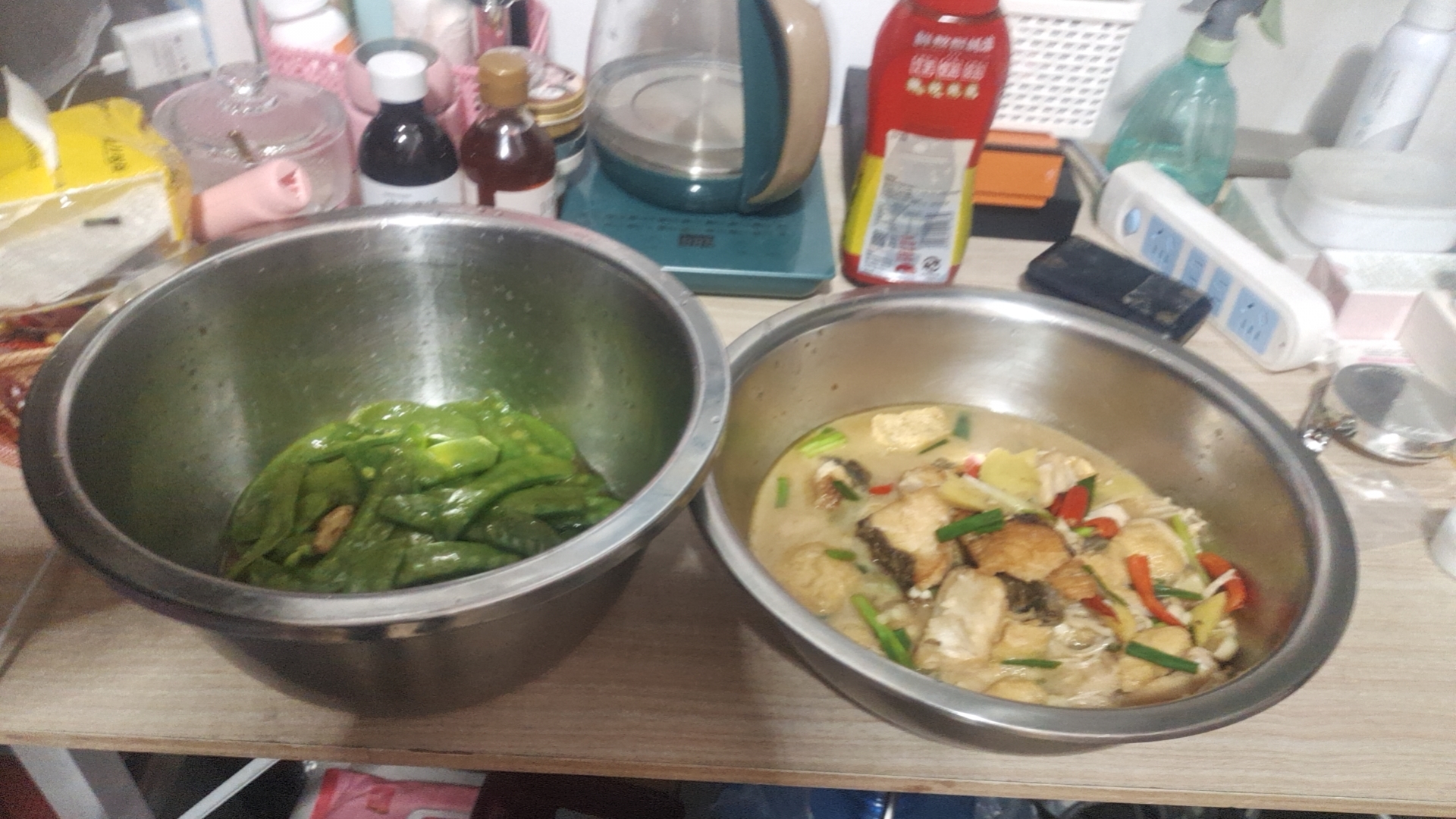 阿姨资料照片