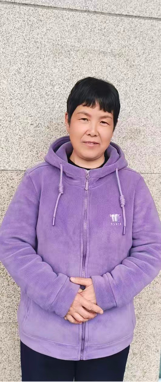 阿姨资料照片