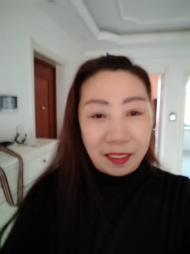 阿姨资料照片