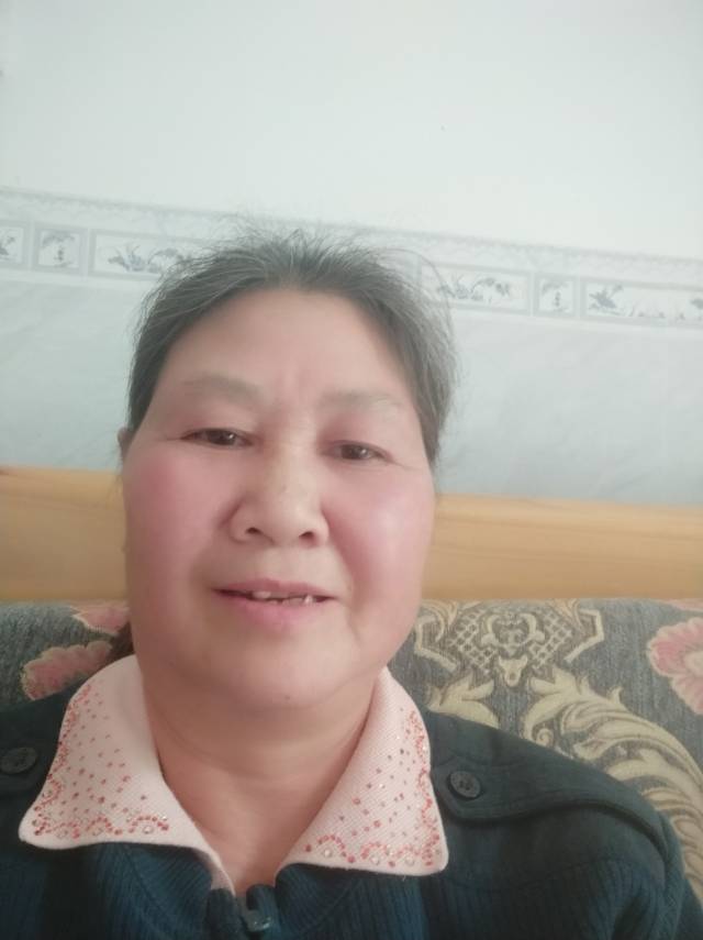 阿姨资料照片