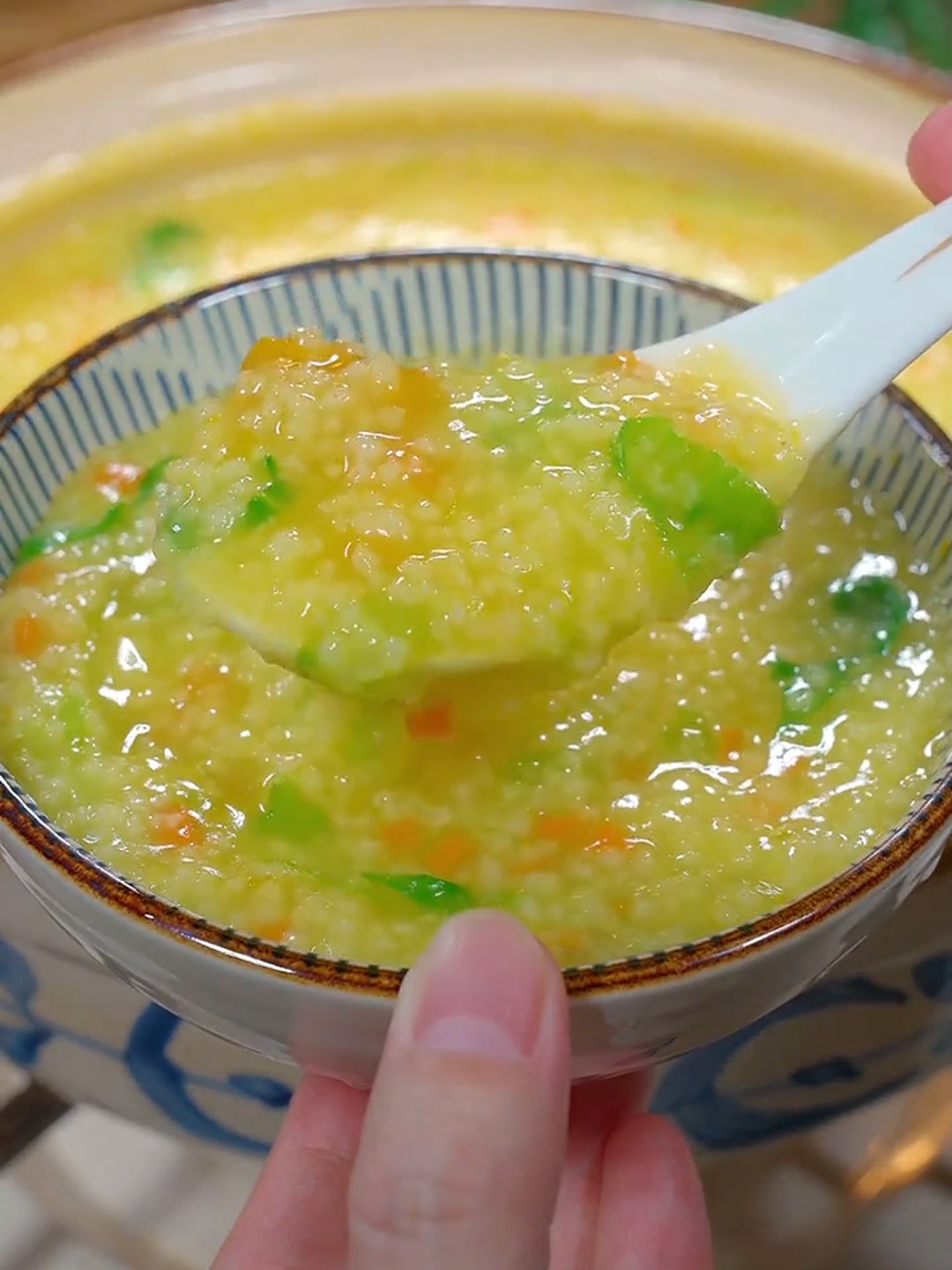 阿姨资料照片