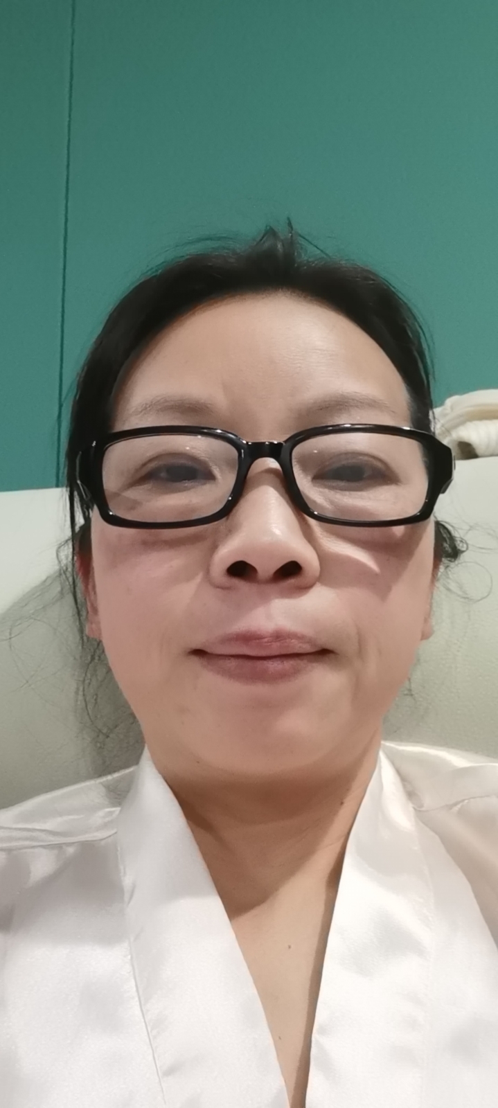 阿姨资料照片