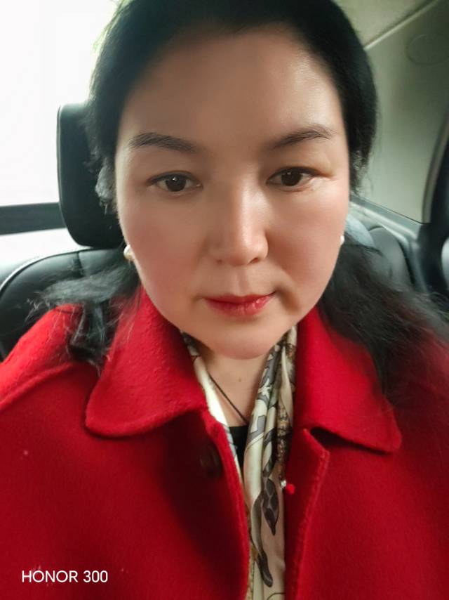 阿姨资料照片