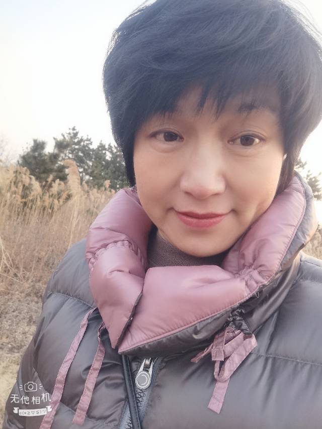 阿姨资料照片