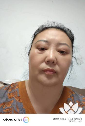 阿姨资料照片