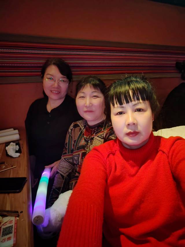 阿姨资料照片