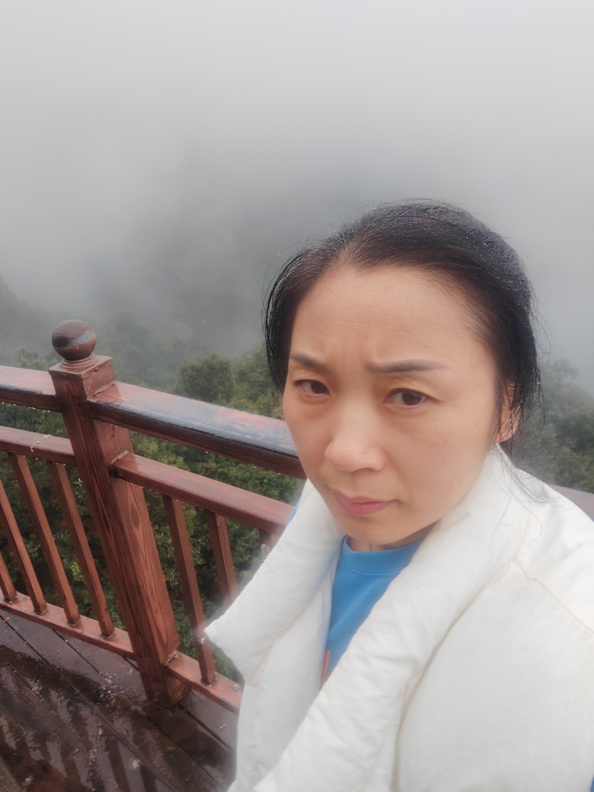 阿姨资料照片