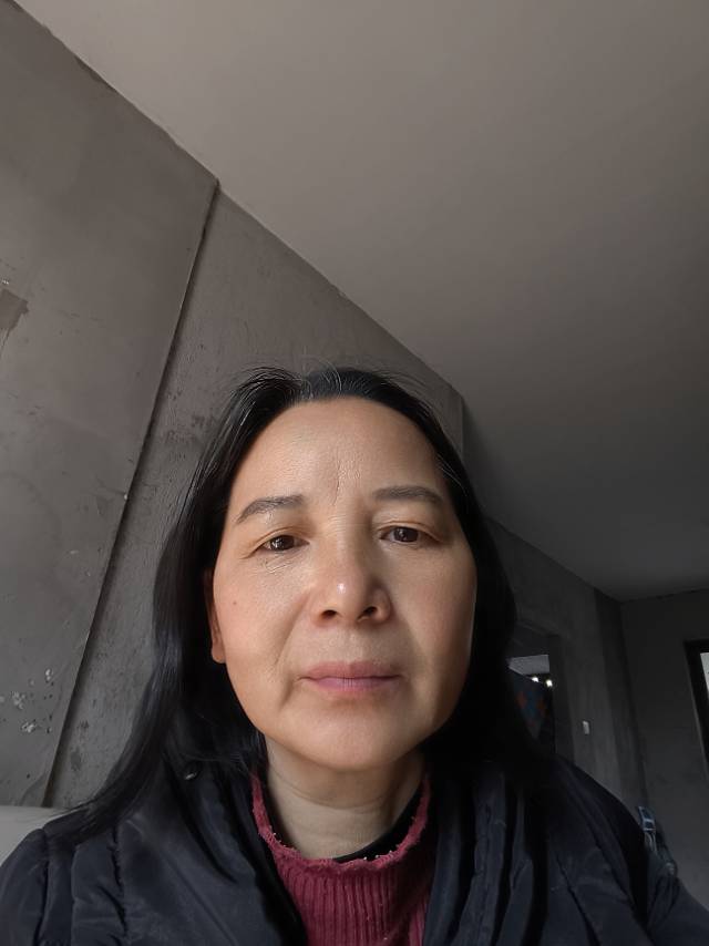 阿姨资料照片