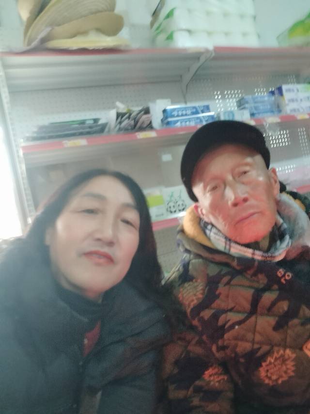 阿姨资料照片