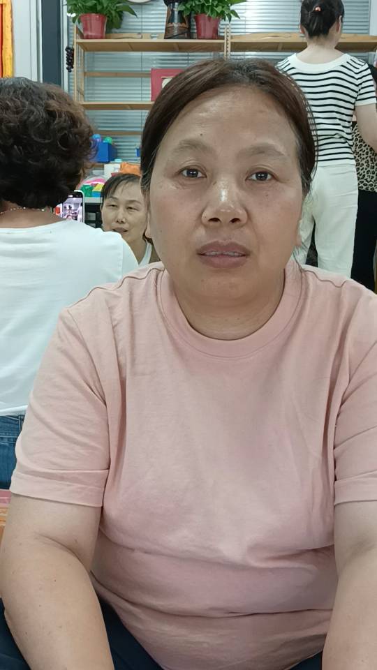 阿姨资料照片