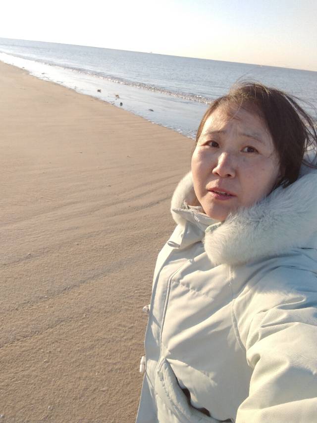 阿姨资料照片