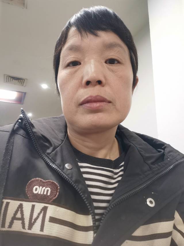 阿姨资料照片