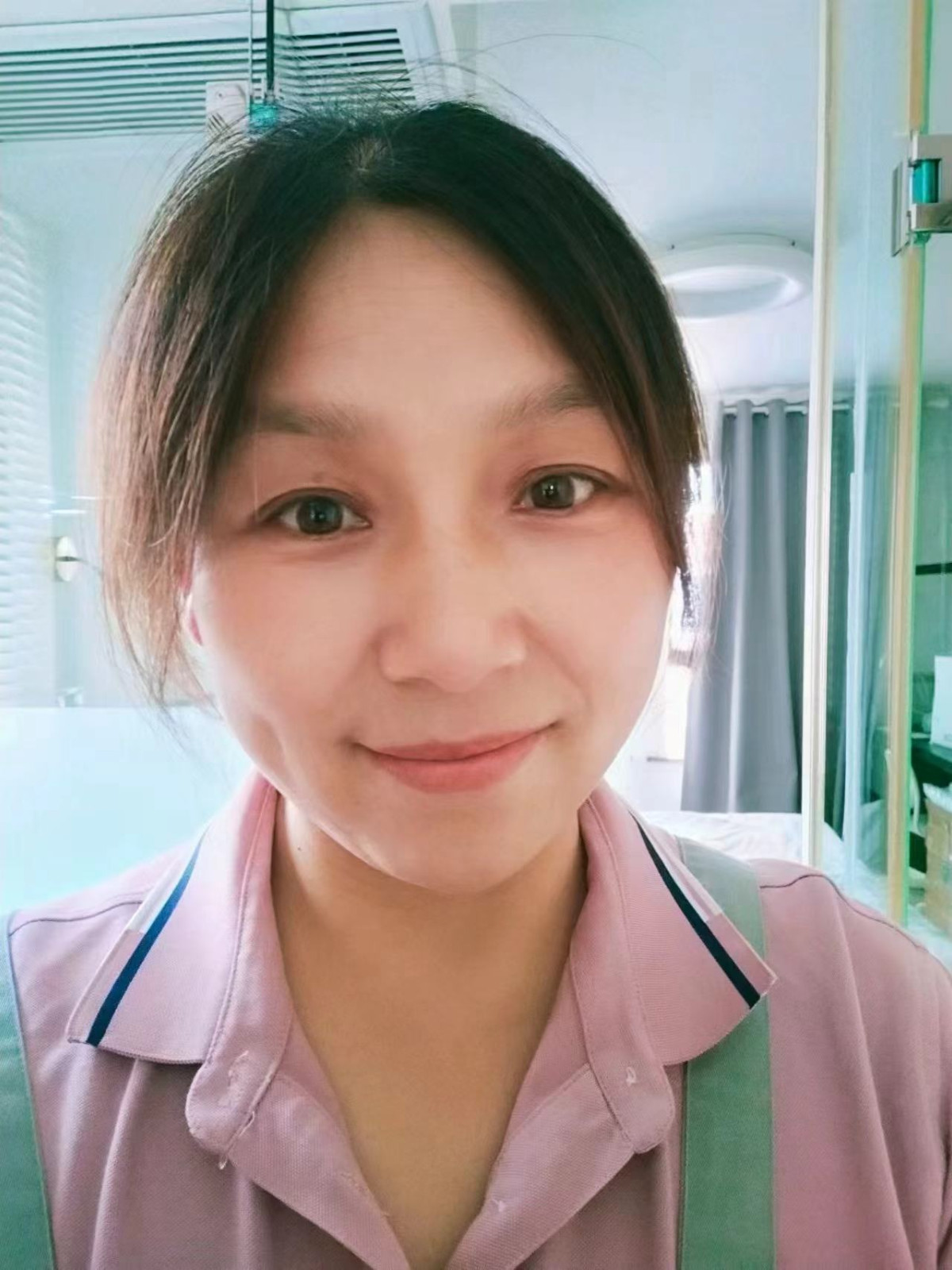 阿姨资料照片