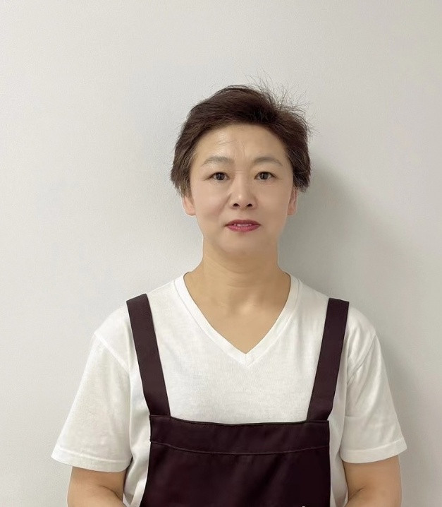 阿姨资料照片