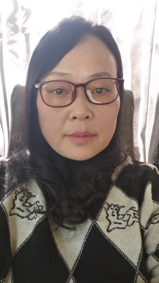 阿姨资料照片