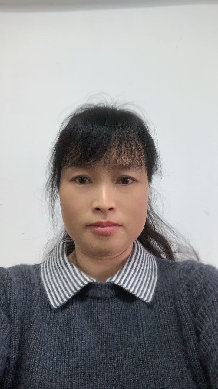 阿姨资料照片