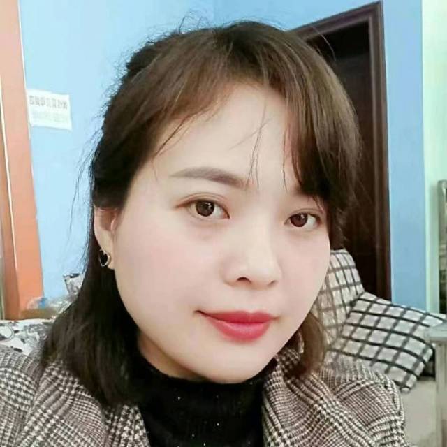 阿姨资料照片