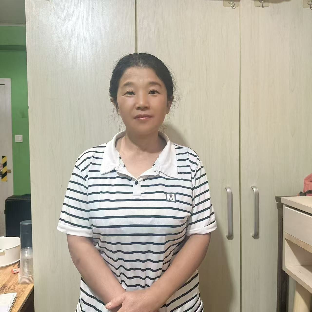 阿姨资料照片
