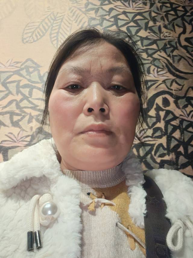 阿姨资料照片