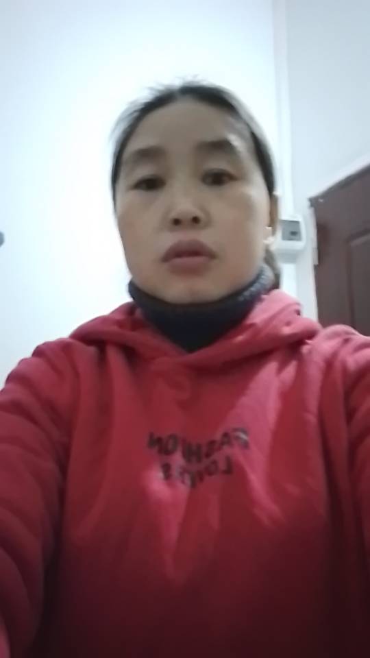 阿姨资料照片