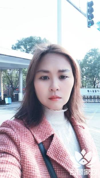 阿姨资料照片