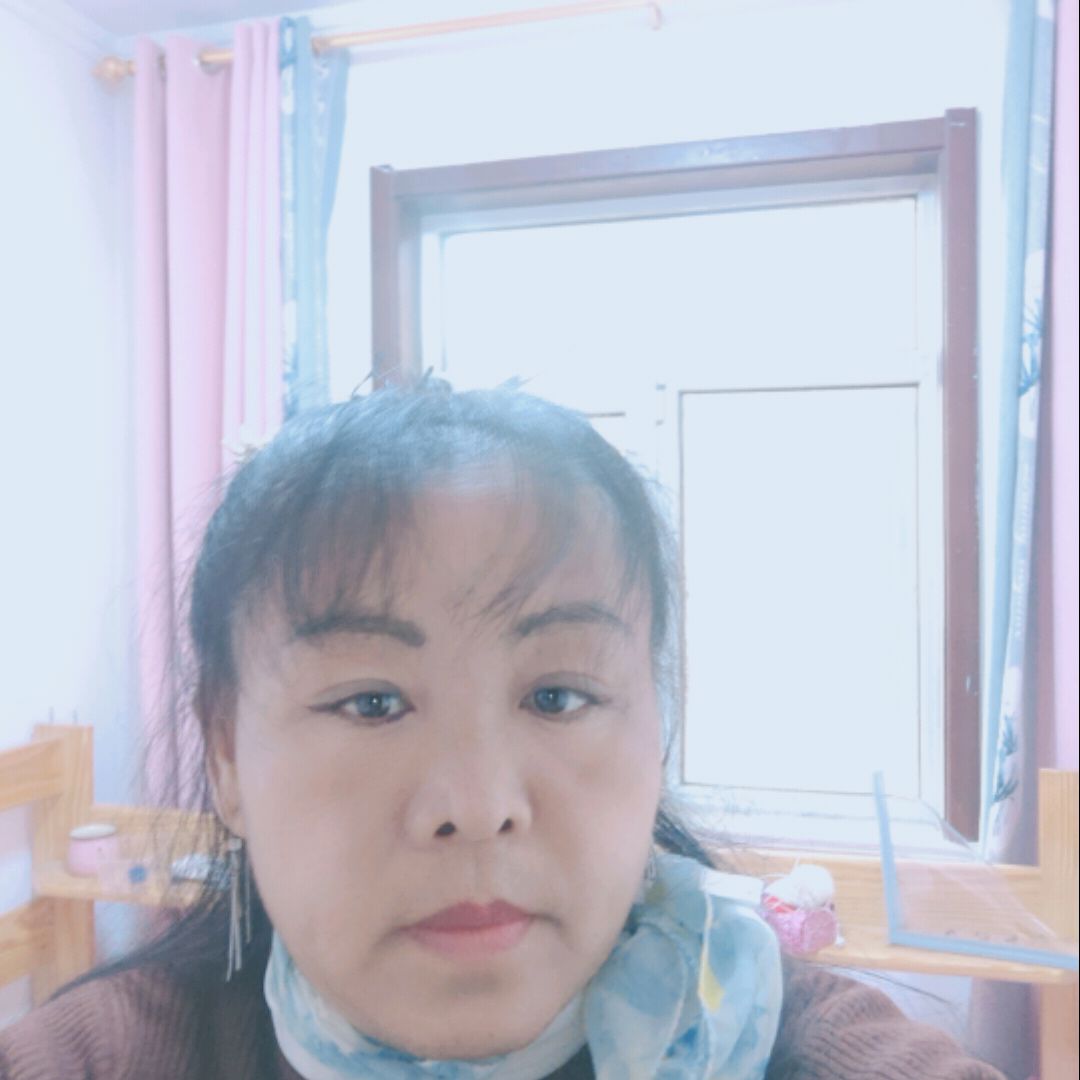 阿姨资料照片