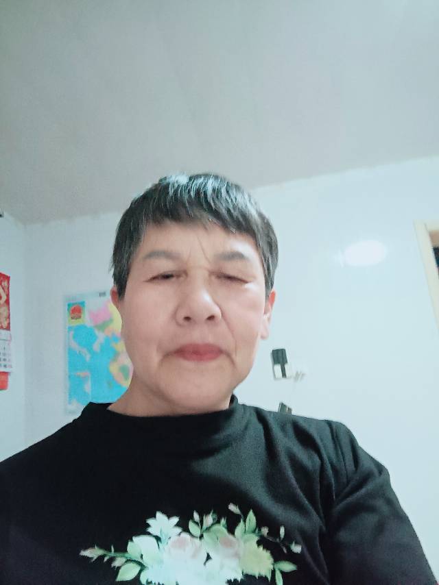 阿姨资料照片
