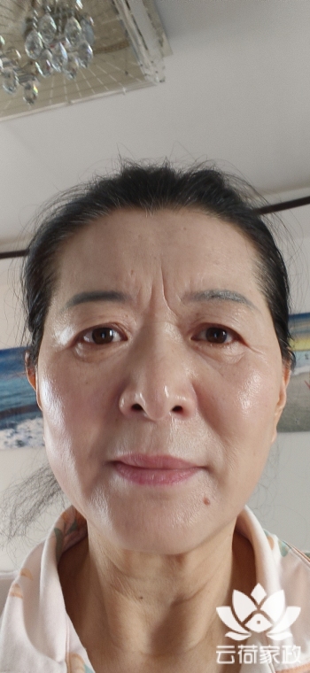 阿姨资料照片