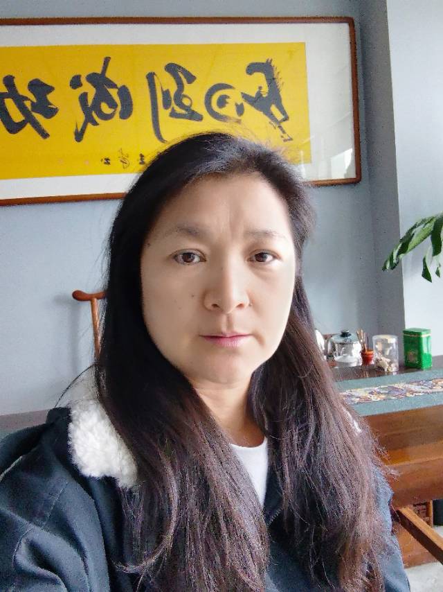 阿姨资料照片