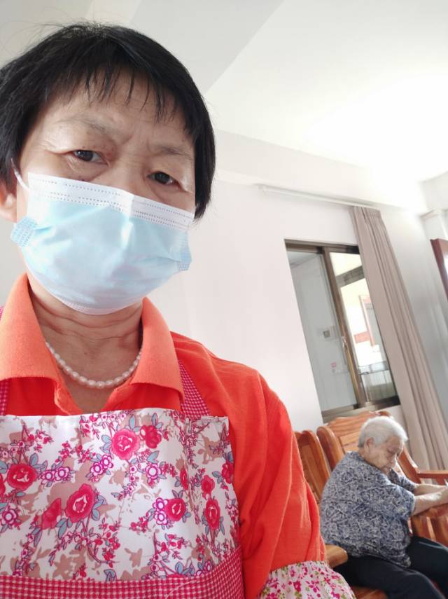 阿姨资料照片