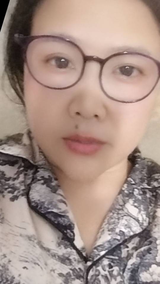 阿姨资料照片