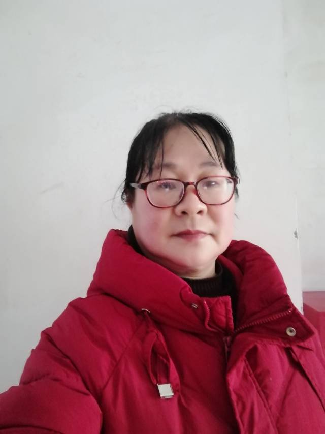 阿姨资料照片