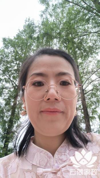 阿姨资料照片