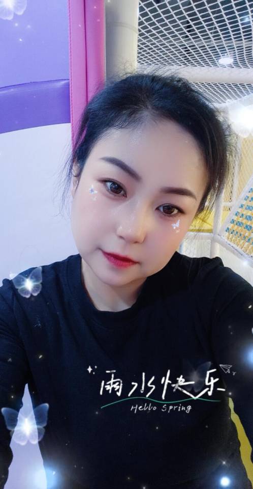 阿姨资料照片