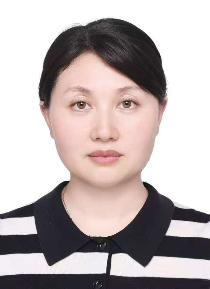 阿姨资料照片
