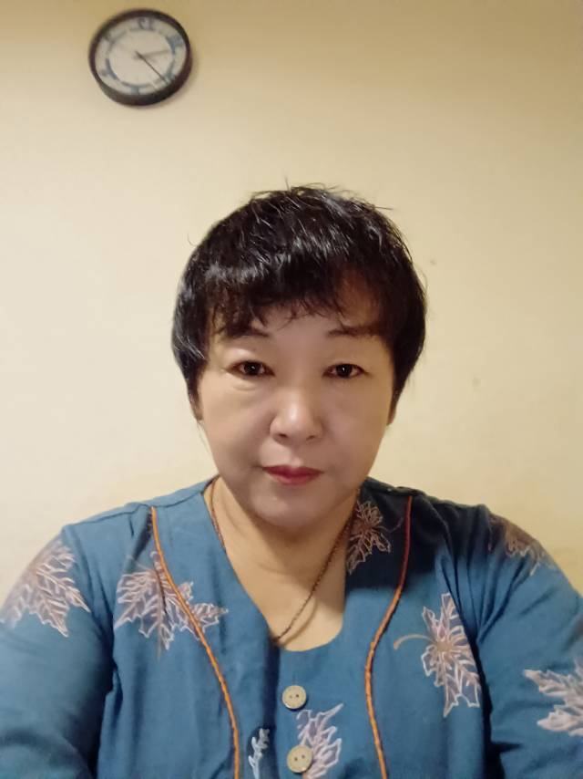 阿姨资料照片