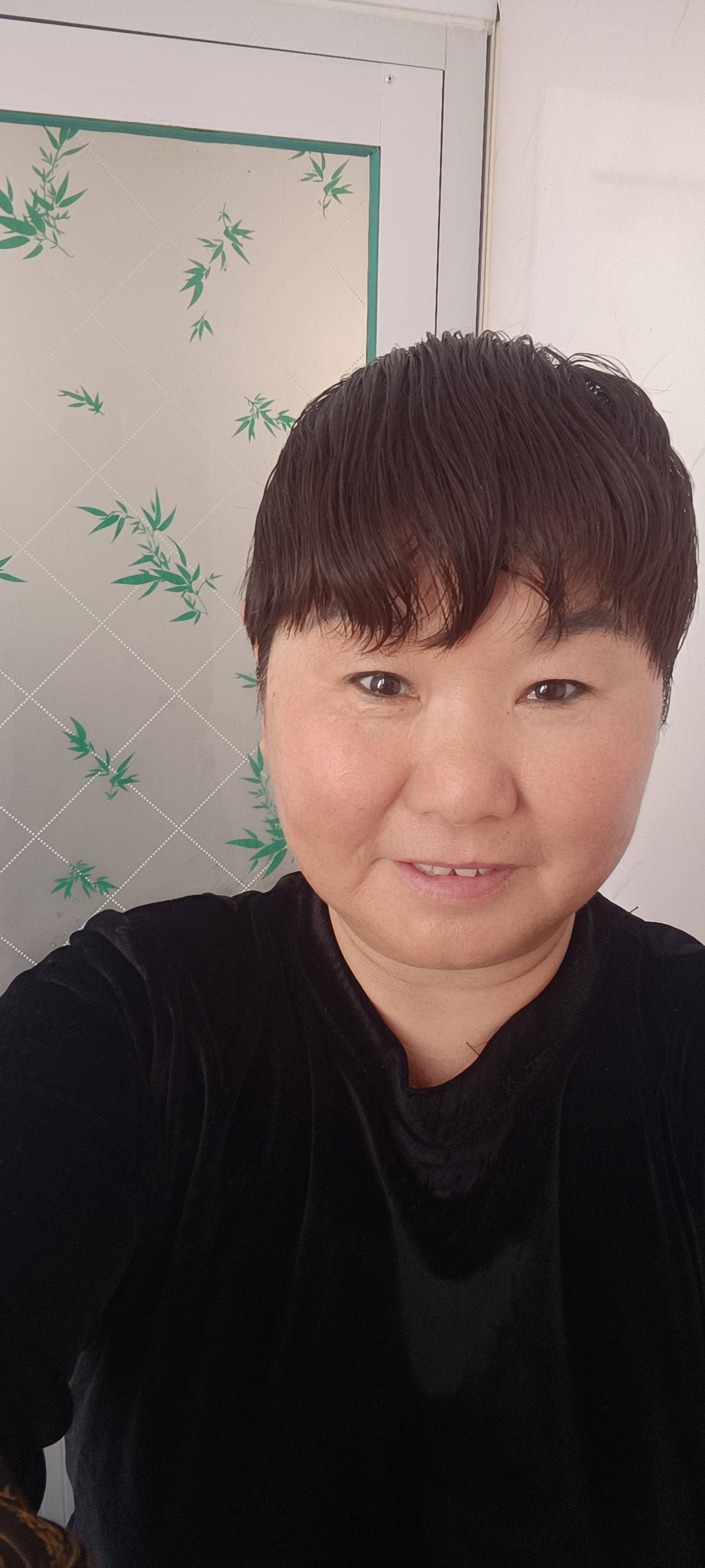 阿姨资料照片