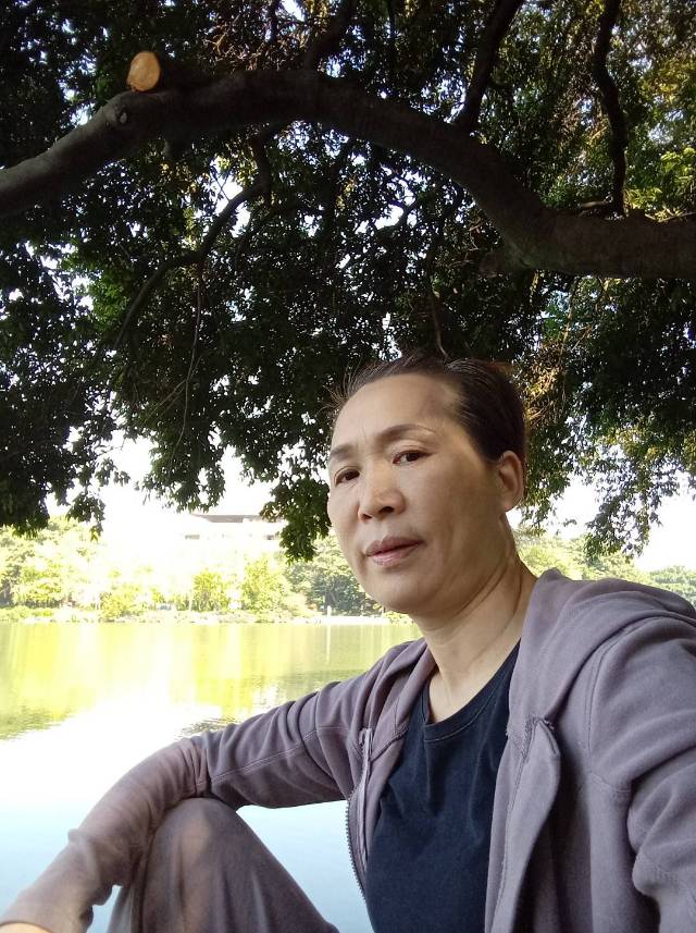 阿姨资料照片