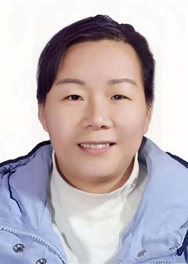 阿姨资料照片