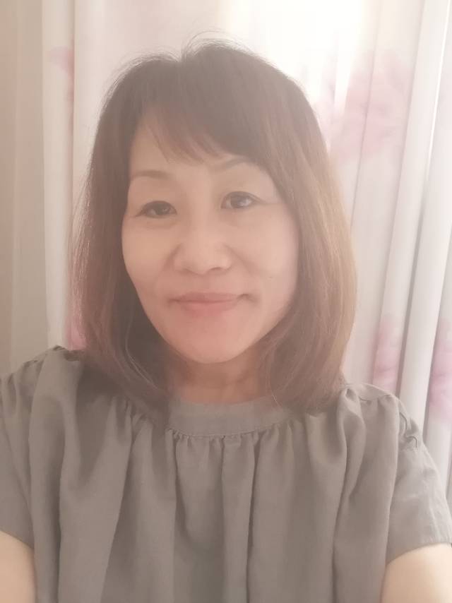 阿姨资料照片