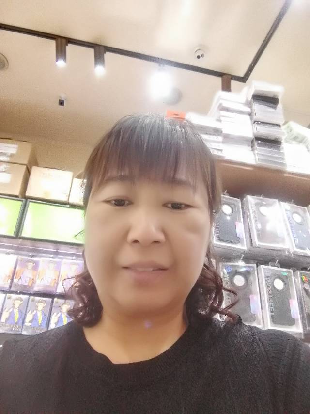 阿姨资料照片