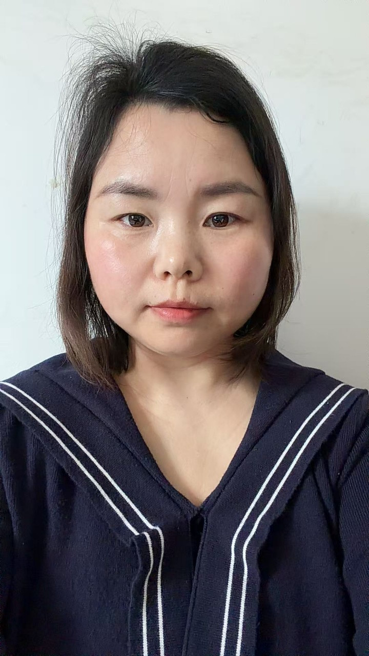阿姨资料照片