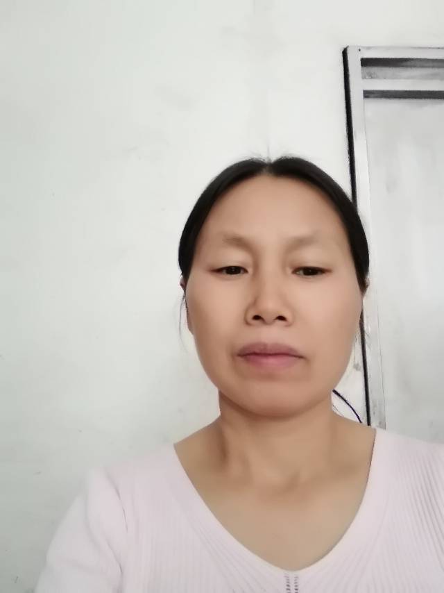 阿姨资料照片