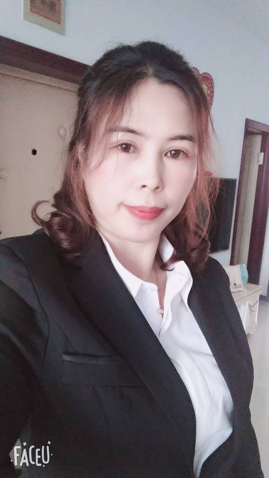 阿姨资料照片