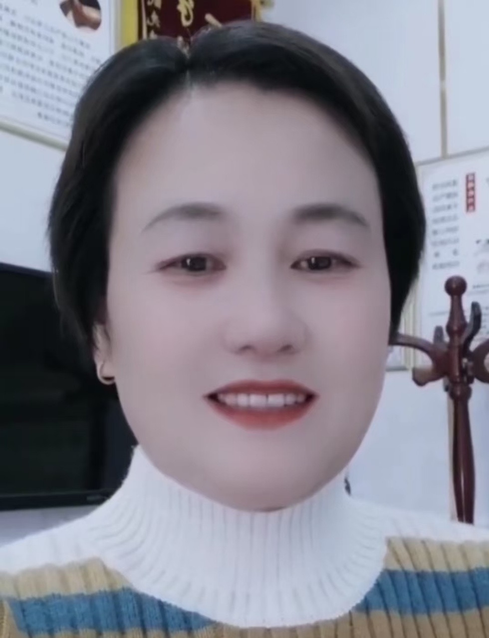阿姨资料照片