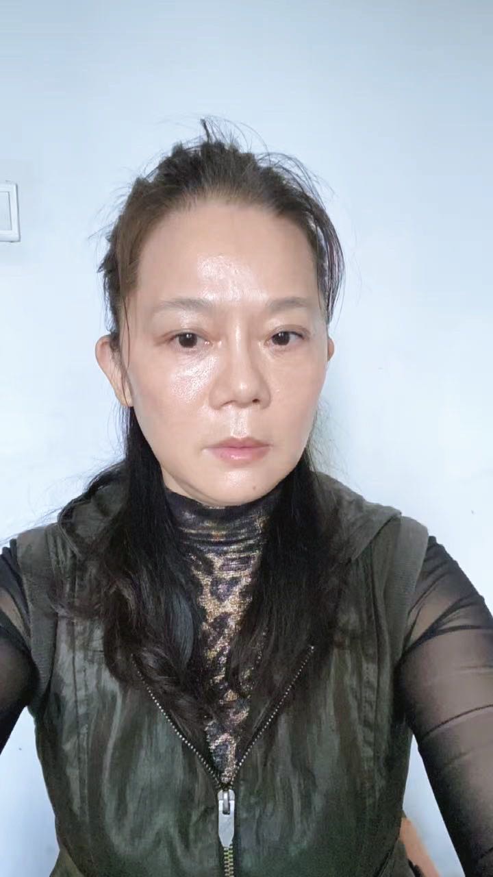 阿姨资料照片